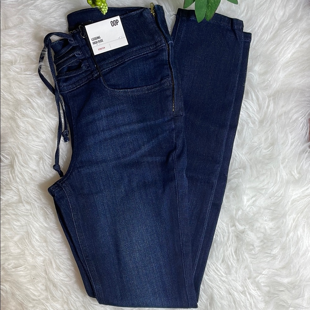 Express High Rise Leggings with Stretch